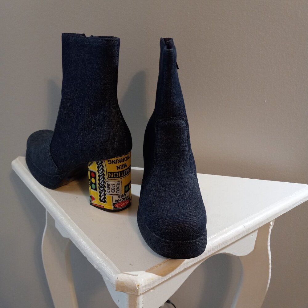 Cartoon Heel Denim Boots - Picture 7 of 9